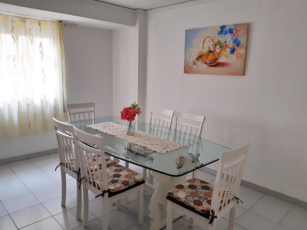 La Rose Apartment Gandia Exterior photo